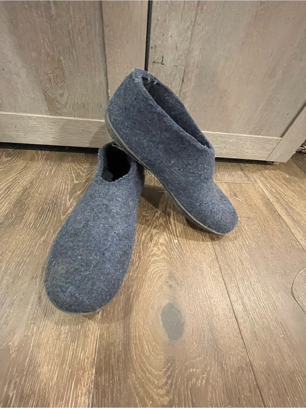 Women's Dark Gray Wool Slip-On Shoes - Comfortable Everyday Wear